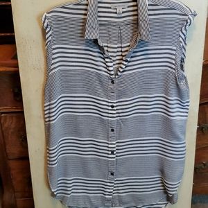 Calvin Klein Jeans sleeveless button down shirt